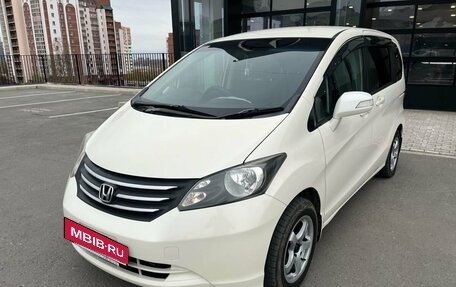 Honda Freed I, 2011 год, 1 170 000 рублей, 1 фотография