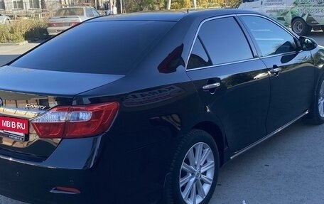 Toyota Camry, 2013 год, 1 750 000 рублей, 4 фотография