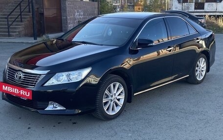 Toyota Camry, 2013 год, 1 750 000 рублей, 6 фотография