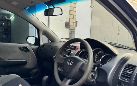 Honda Fit III, 2002 год, 500 000 рублей, 6 фотография