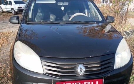 Renault Sandero I, 2010 год, 500 000 рублей, 2 фотография