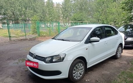 Volkswagen Polo VI (EU Market), 2014 год, 840 000 рублей, 3 фотография