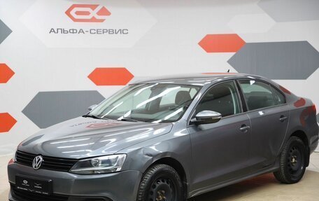 Volkswagen Jetta VI, 2013 год, 1 090 000 рублей, 1 фотография