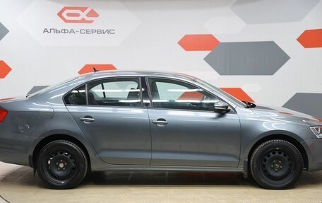 Volkswagen Jetta VI, 2013 год, 1 090 000 рублей, 4 фотография