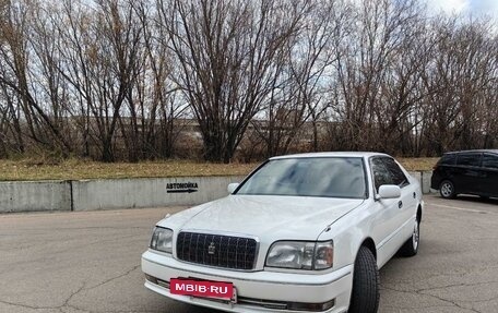 Toyota Crown Majesta, 1995 год, 670 000 рублей, 2 фотография