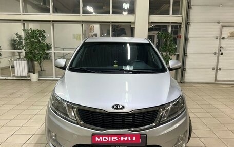 KIA Rio III рестайлинг, 2013 год, 860 000 рублей, 3 фотография