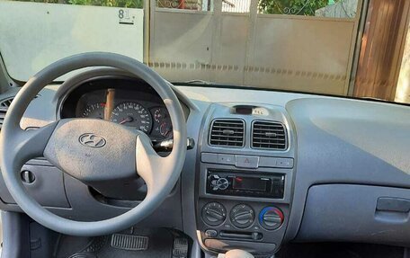 Hyundai Accent II, 2004 год, 558 000 рублей, 9 фотография