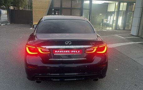 Infiniti Q70 I, 2015 год, 2 950 000 рублей, 3 фотография