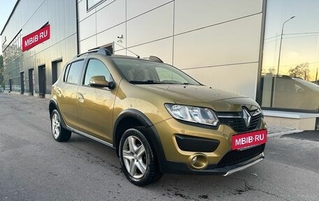 Renault Sandero II рестайлинг, 2017 год, 999 000 рублей, 3 фотография