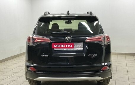 Toyota RAV4, 2015 год, 2 341 000 рублей, 5 фотография