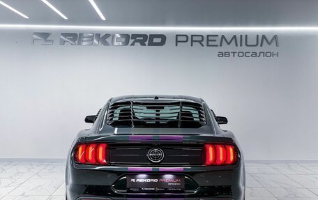 Ford Mustang VI рестайлинг, 2019 год, 5 699 000 рублей, 9 фотография