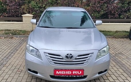 Toyota Camry, 2007 год, 1 050 000 рублей, 1 фотография