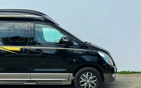 Hyundai Grand Starex Grand Starex I рестайлинг 2, 2017 год, 4 249 000 рублей, 7 фотография