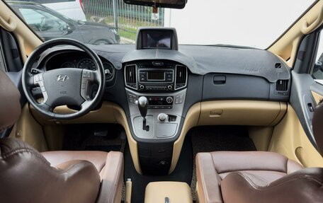 Hyundai Grand Starex Grand Starex I рестайлинг 2, 2017 год, 4 249 000 рублей, 14 фотография