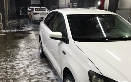 Volkswagen Polo VI (EU Market), 2017 год, 700 000 рублей, 4 фотография