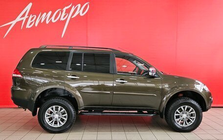 Mitsubishi Pajero Sport II рестайлинг, 2013 год, 2 199 000 рублей, 6 фотография