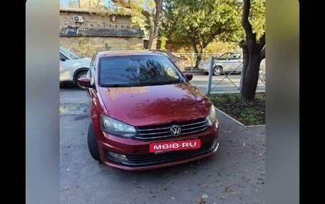 Volkswagen Polo VI (EU Market), 2011 год, 900 000 рублей, 3 фотография