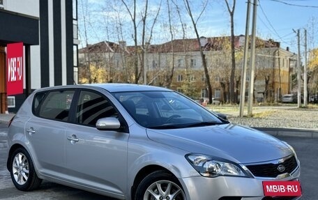 KIA cee'd I рестайлинг, 2010 год, 820 000 рублей, 3 фотография