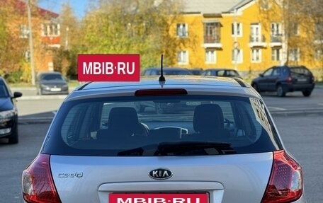 KIA cee'd I рестайлинг, 2010 год, 820 000 рублей, 10 фотография