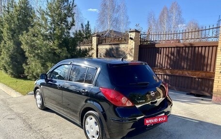 Nissan Tiida, 2010 год, 995 000 рублей, 4 фотография