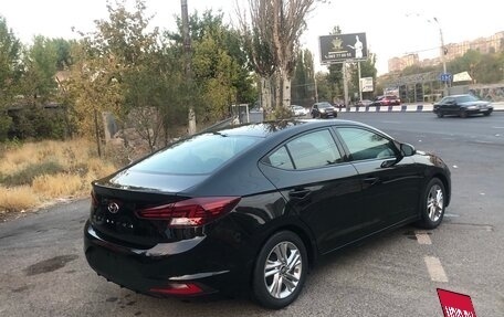 Hyundai Elantra VI рестайлинг, 2018 год, 1 350 000 рублей, 4 фотография