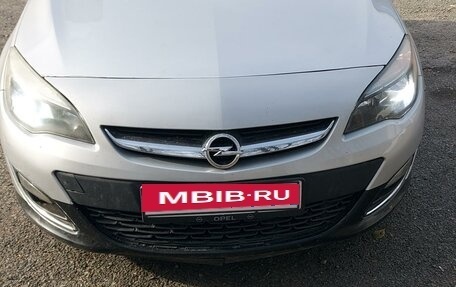 Opel Astra J, 2012 год, 600 000 рублей, 3 фотография