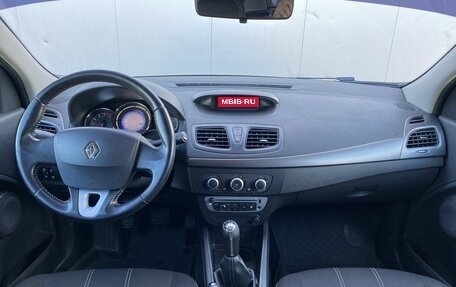 Renault Megane III, 2013 год, 900 000 рублей, 10 фотография