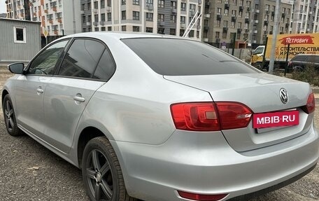 Volkswagen Jetta VI, 2013 год, 985 000 рублей, 6 фотография