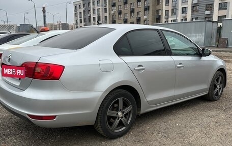 Volkswagen Jetta VI, 2013 год, 985 000 рублей, 7 фотография