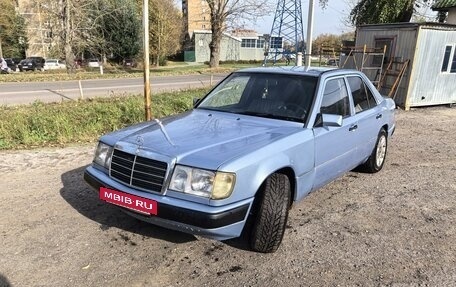 Mercedes-Benz E-Класс, 1992 год, 375 000 рублей, 2 фотография