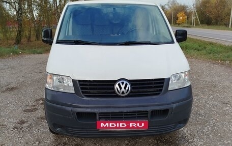 Volkswagen Transporter T5 рестайлинг, 2008 год, 1 100 000 рублей, 9 фотография