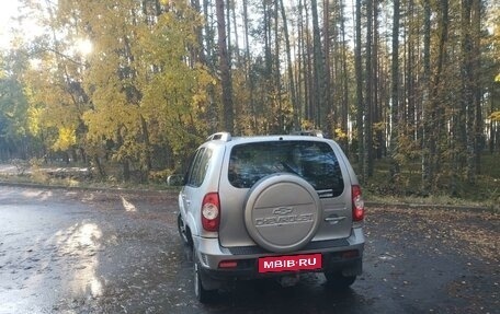 Chevrolet Niva I рестайлинг, 2011 год, 460 000 рублей, 6 фотография