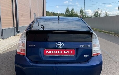 Toyota Prius, 2010 год, 1 300 000 рублей, 4 фотография