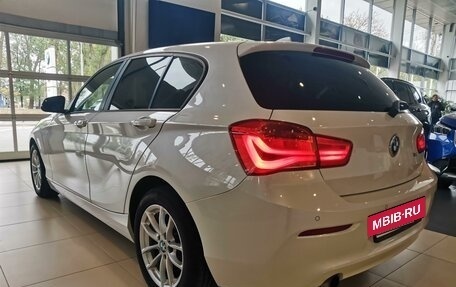 BMW 1 серия, 2018 год, 2 250 000 рублей, 6 фотография