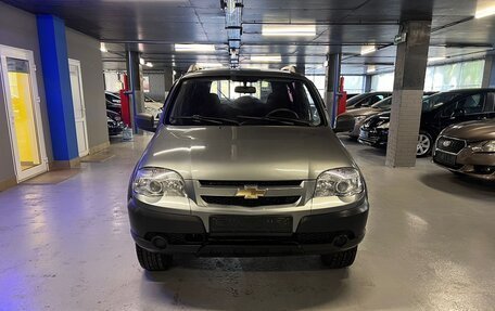 Chevrolet Niva I рестайлинг, 2013 год, 530 000 рублей, 2 фотография