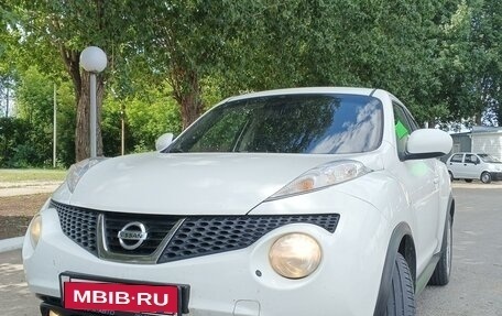 Nissan Juke II, 2011 год, 999 900 рублей, 6 фотография