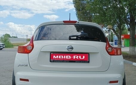 Nissan Juke II, 2011 год, 999 900 рублей, 10 фотография