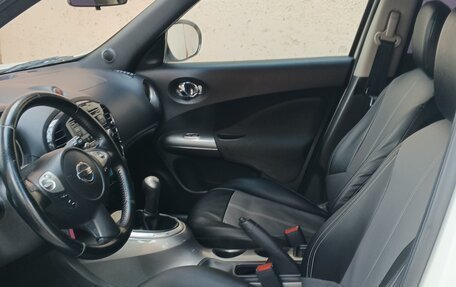 Nissan Juke II, 2011 год, 999 900 рублей, 23 фотография