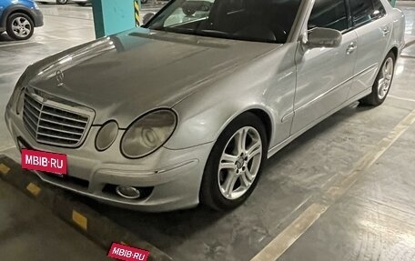 Mercedes-Benz E-Класс, 2007 год, 1 550 000 рублей, 6 фотография