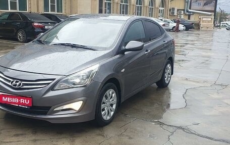 Hyundai Solaris II рестайлинг, 2016 год, 915 000 рублей, 1 фотография