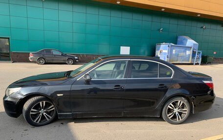 BMW 5 серия, 2006 год, 1 300 000 рублей, 9 фотография