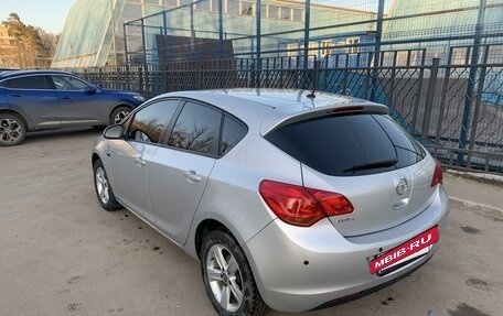 Opel Astra J, 2011 год, 850 000 рублей, 5 фотография