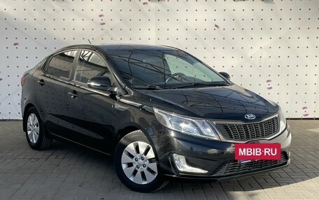 KIA Rio III рестайлинг, 2012 год, 900 000 рублей, 2 фотография