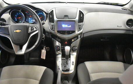 Chevrolet Cruze II, 2014 год, 980 000 рублей, 7 фотография