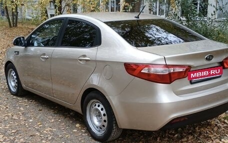 KIA Rio III рестайлинг, 2012 год, 850 000 рублей, 3 фотография