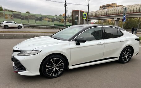 Toyota Camry, 2020 год, 3 150 000 рублей, 4 фотография