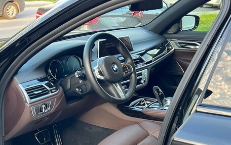 BMW 7 серия, 2018 год, 5 850 000 рублей, 4 фотография