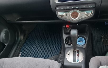 Honda Fit III, 2007 год, 600 000 рублей, 4 фотография