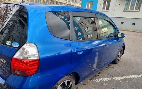 Honda Fit III, 2007 год, 600 000 рублей, 7 фотография