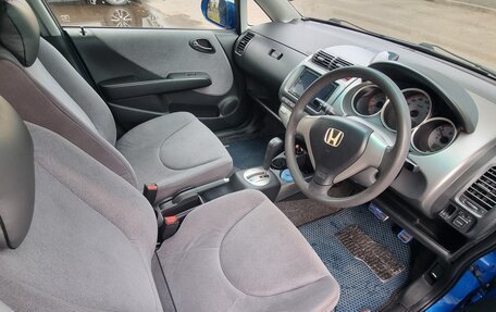 Honda Fit III, 2007 год, 600 000 рублей, 5 фотография